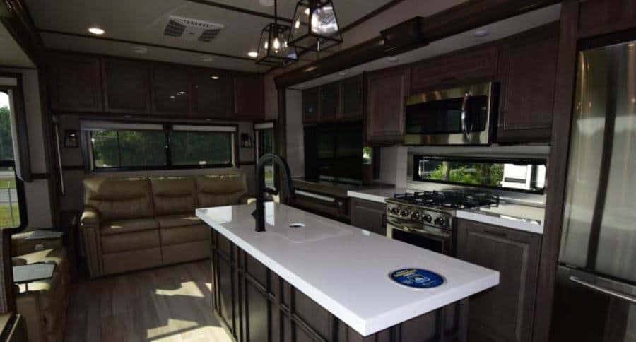 Interior Solitude 310GK