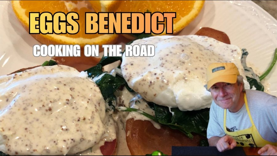 Eggs Benedict with Spinach and Tomato